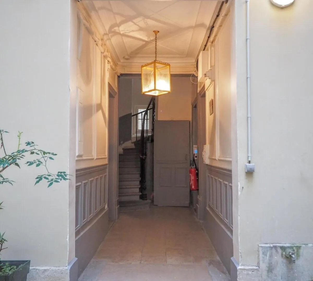 Sartre Saint Germain Apartment Paris 0*,